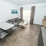 アパート Charming With Country View 2br - By Hostmt セント・ポールズ・ベイ
