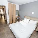 Charming With Country View 2br - By Hostmt *