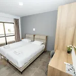 Charming With Country View 2br - By Hostmt アパート *