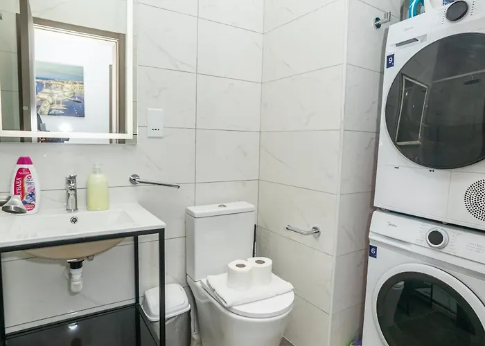 Charming With Country View 2br - By Hostmt Apartman