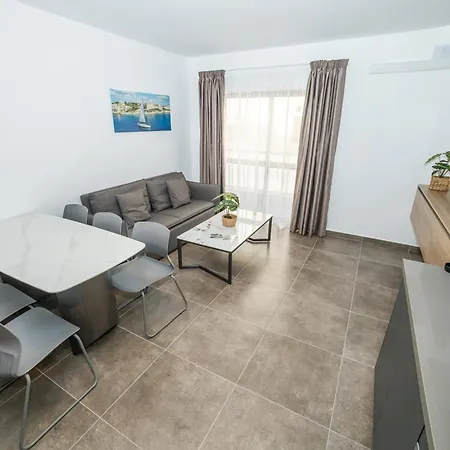 Apartment Charming Corner With Country View 2br St. Paul's Bay