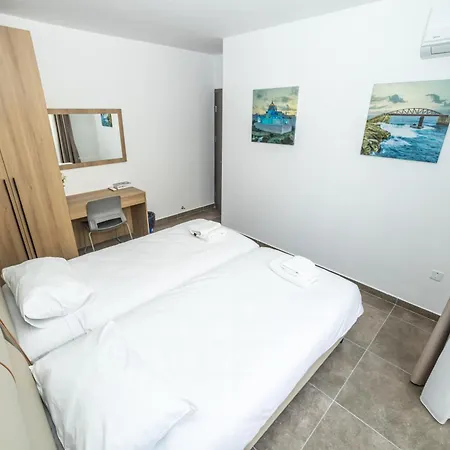 Charming Corner With Country View 2br St. Paul's Bay