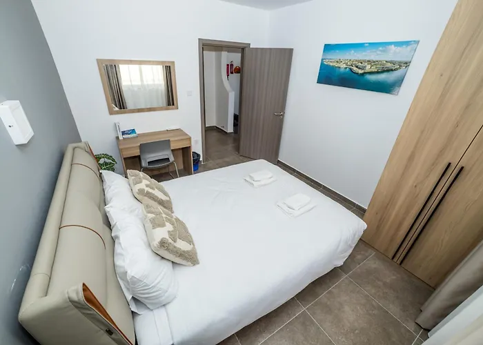 Charming With Country View 2br - By Hostmt *