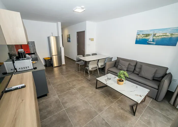 Charming With Country View 2br - By Hostmt St. Paul's Bay